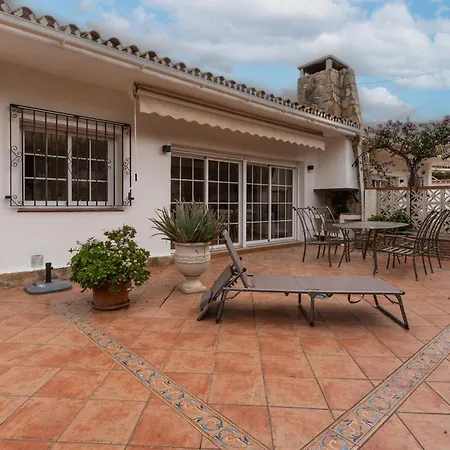 Casa de Férias Charming Two Bedroom House Close To The Sea *
