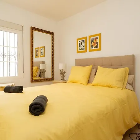Charming Two Bedroom House Close To The Sea * Marbella